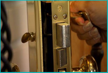Lakewood Lock And Keys Lakewood, CA 562-566-4250